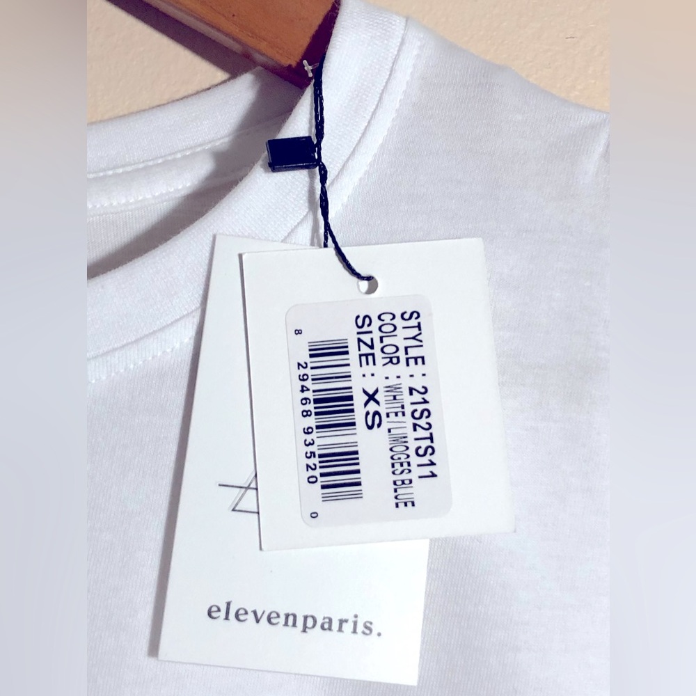 Eleven Paris (Bloomingdale’s) $89 NWT FUTURE CELEBRITY Tee in Glitter Blue!